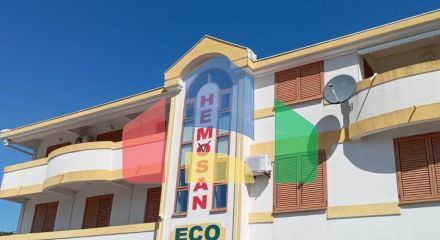 Жилищно-деловой объект на продажу в городе Бар, Черногория.