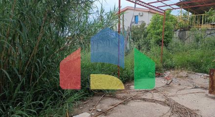 Недорогой дом с большим участком в Шушани.
