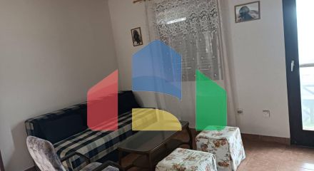 Недорогой дом с большим участком в Шушани. Недорогой дом с большим участком в Шушани.