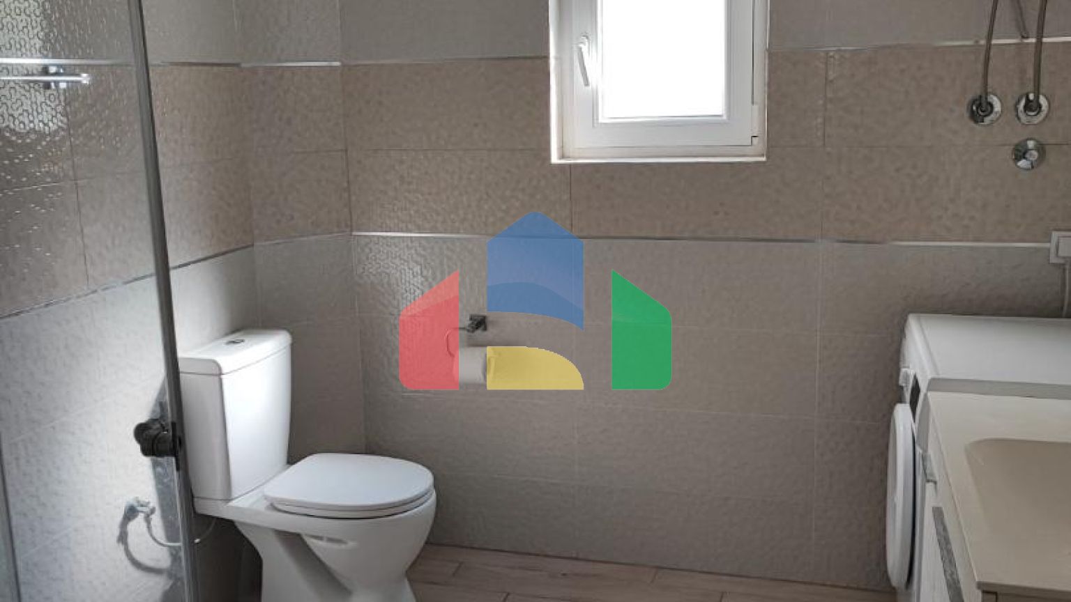 Просторный трёхэтажный особняк с садом и террасами в оливковой роще, Бар