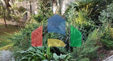 Просторный трёхэтажный особняк с садом и террасами в оливковой роще, Бар Просторный трёхэтажный особняк с садом и террасами в оливковой роще, Бар