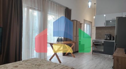 Просторный трёхэтажный особняк с садом и террасами в оливковой роще, Бар Просторный трёхэтажный особняк с садом и террасами в оливковой роще, Бар