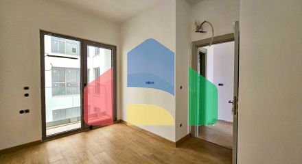 Квартира с 2 спальнями в комплексе с бассейном в Баре