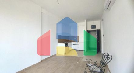 Новая квартира с 1 спальней в комплексе с бассейном в Баре.