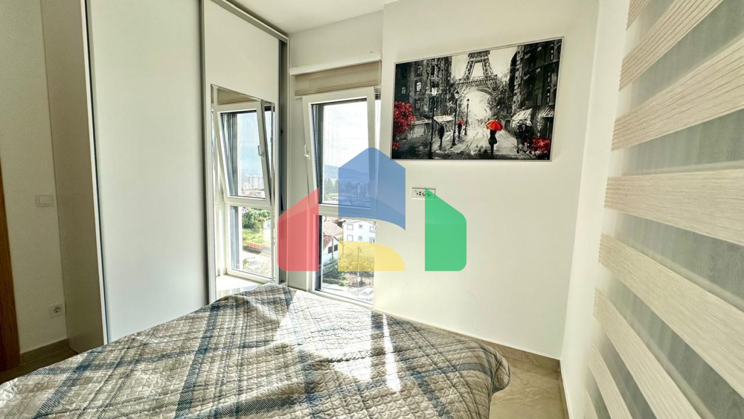 Квартира с 1 спальней и видом на море с гаражом и кладовыми