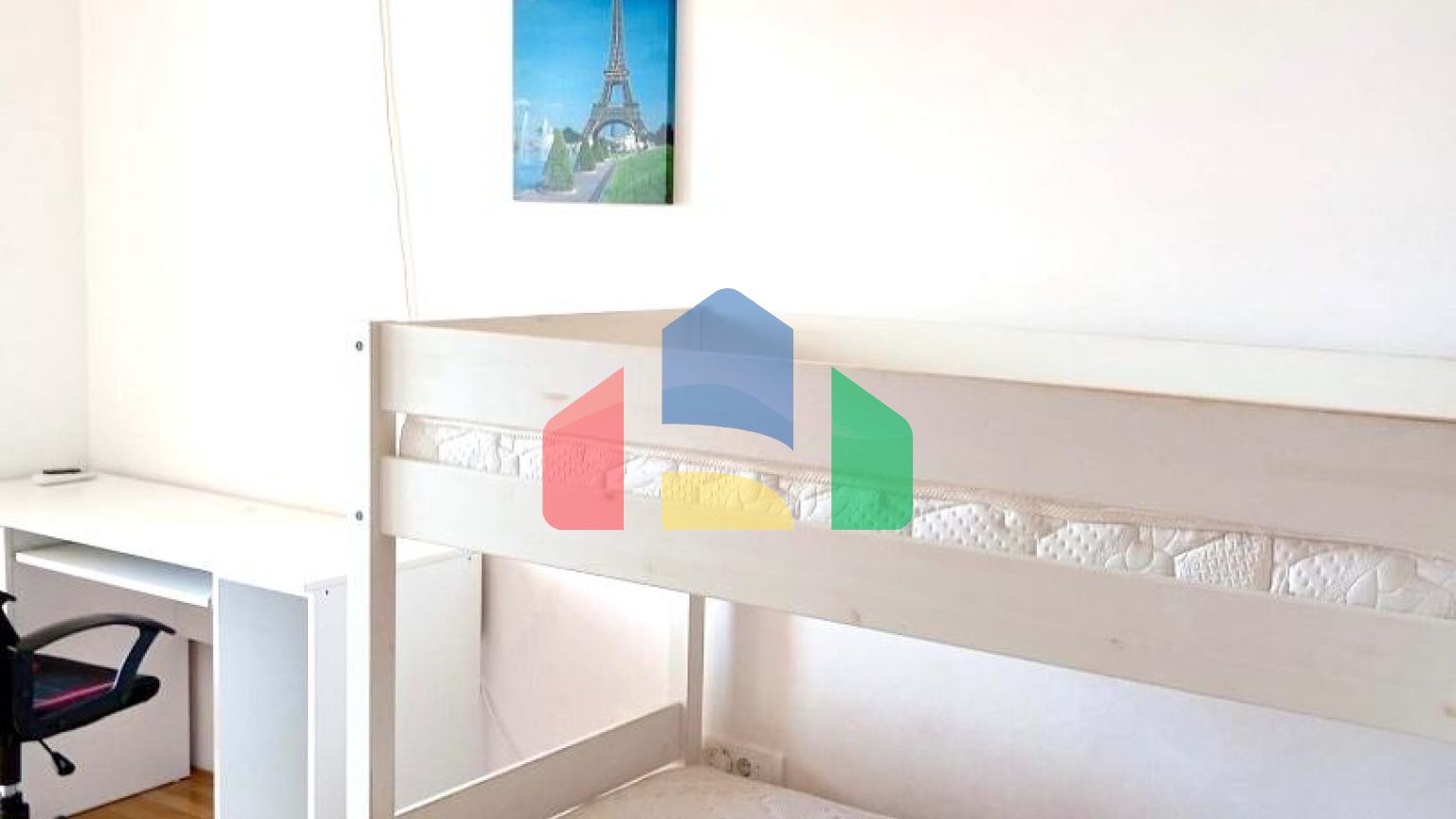 Квартира с 2 спальнями, в доме с центральным горячем водоснабжением в Баре.