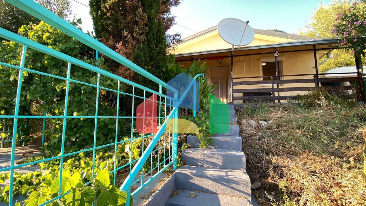 К продаже предлагается дом в Баре, Шушань