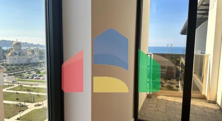 Просторная и солнечная квартира с 1 спальней с видом на море, в современном комплексе премиум класса в Баре.