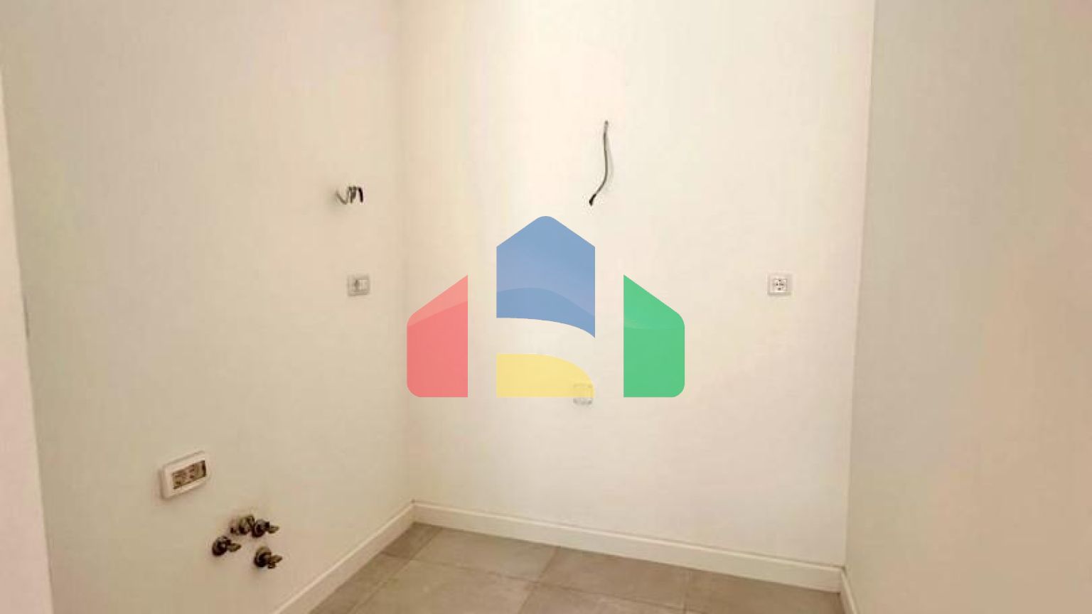 Новая квартира с 2 спальнями с видом на море в комплексе 