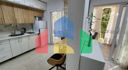 Предлагается к продаже дом в городе Бар, Черногория, район Зеленый пояс.