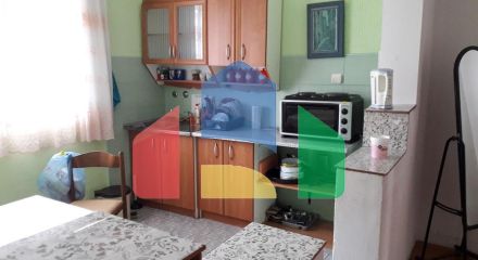 В городе Бар, в районе Шушань продается большой дом.