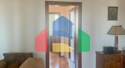 Просторная квартира 85 м² в центре города Бар с потрясающими видами на море и горы Просторная квартира 85 м² в центре города Бар с потрясающими видами на море и горы