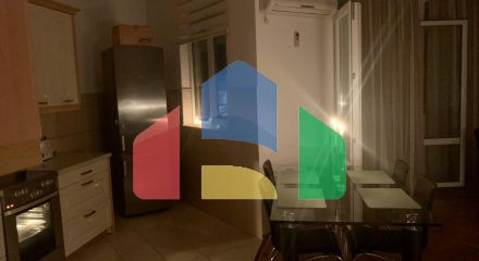 Просторная квартира 85 м² в центре города Бар с потрясающими видами на море и горы Просторная квартира 85 м² в центре города Бар с потрясающими видами на море и горы