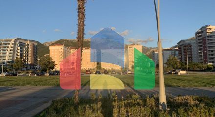 Просторная квартира 85 м² в центре города Бар с потрясающими видами на море и горы Просторная квартира 85 м² в центре города Бар с потрясающими видами на море и горы