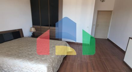 Продается просторный двухэтажный дом с бассейном в Баре, район Горний Шушань, идеальный для жизни или бизнеса