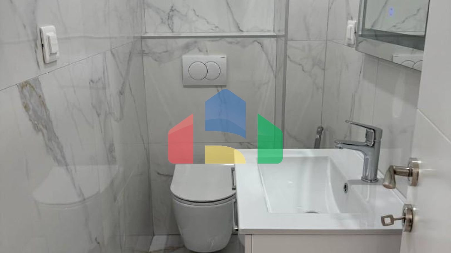 Продается квартира в новом доме в г. Бар, район Челуга