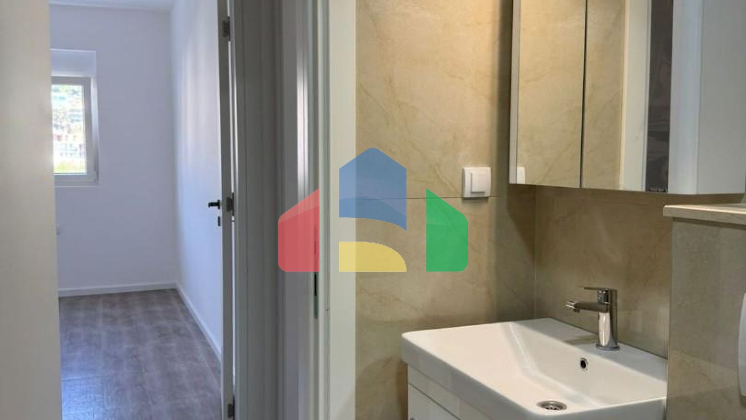 Срочная продажа. Снижение цены. Квартира 2 спальни в городе Бар, район Ильино