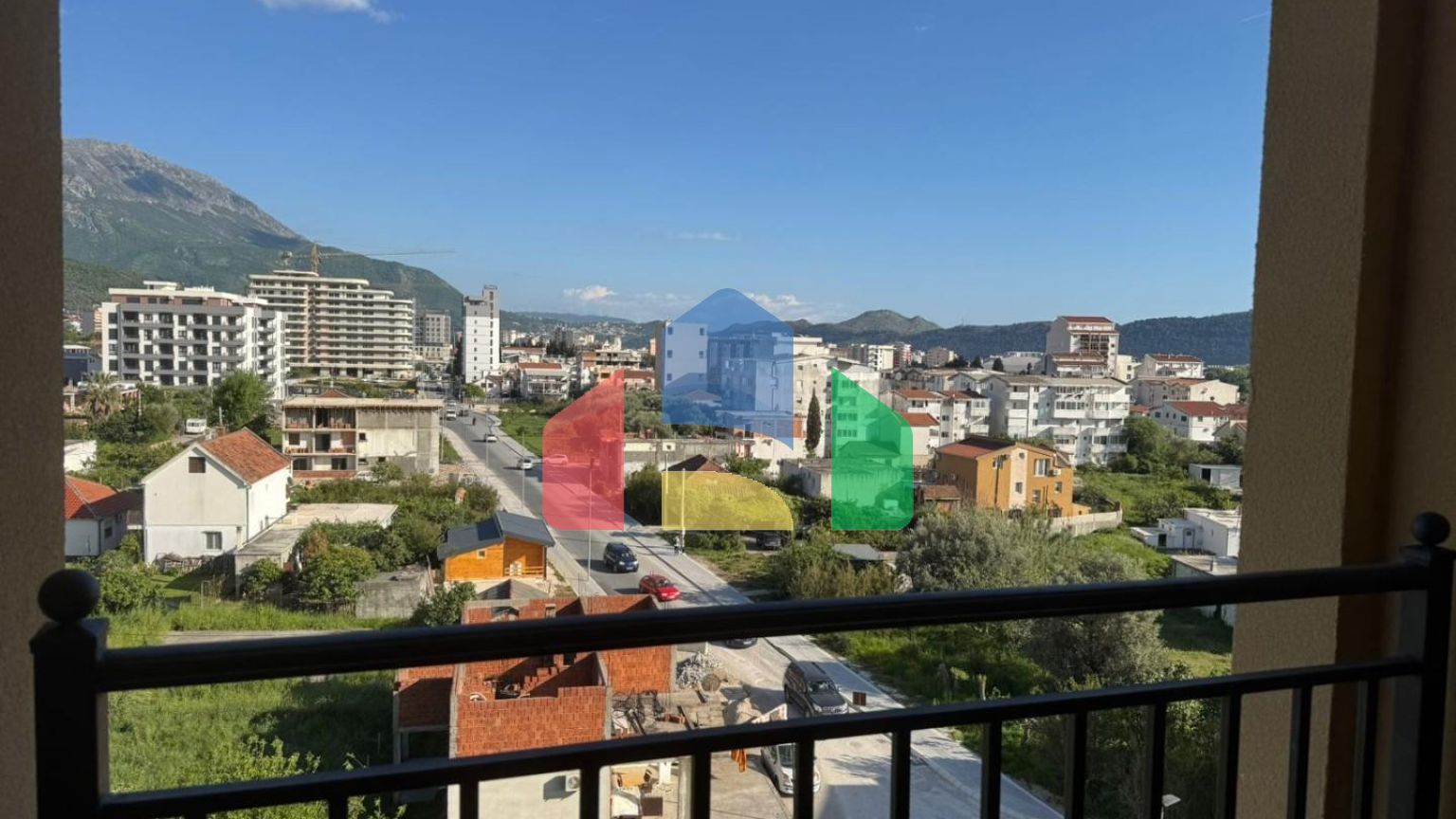 Срочная продажа. Снижение цены. Квартира 2 спальни в городе Бар, район Ильино