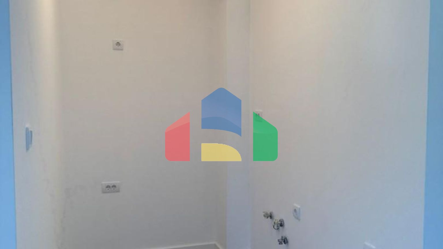 Срочная продажа. Снижение цены. Квартира 2 спальни в городе Бар, район Ильино