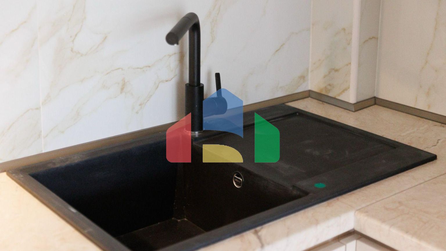 Продается стильная 1-комнатная квартира в центре Бара