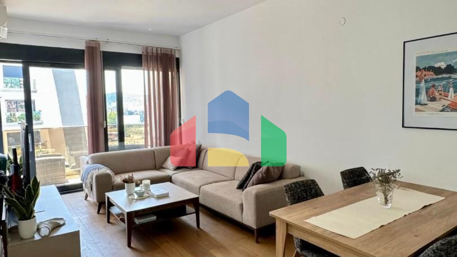 Квартира в Сохо Сити с 2 спальнями и видом на море