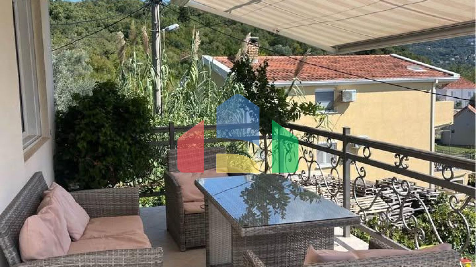 Просторный и уютный дом в Баре (Шушань), ваш идеальный семейный уголок