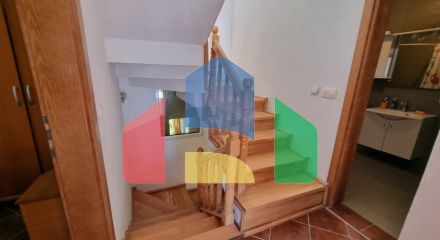 Продается дом с бассейном в городе Бар, Черногория (Зелёный пояс)