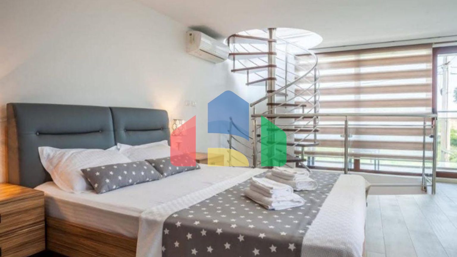 Дом для жизни и Вилла для бизнеса в Баре