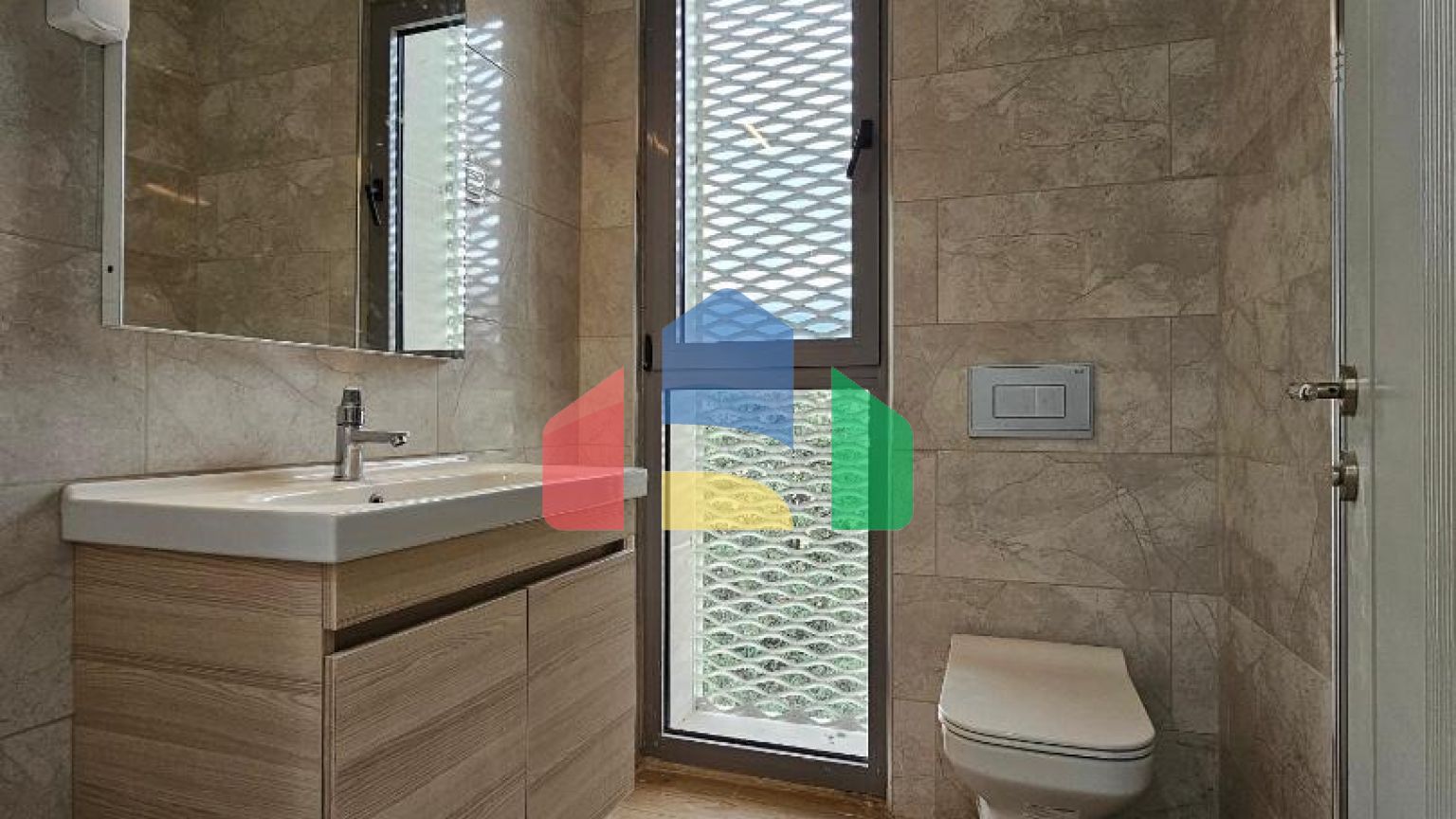 Квартира-студия с отельным сервисом в Баре