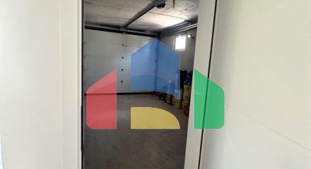 Новая просторная  квартира в районе Томба, Бар с 1 спальней, гаражом и небольшим участком.