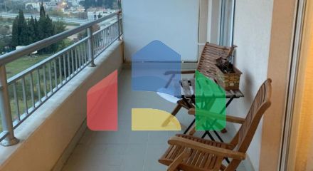Spacious apartment with mountain view for sale
