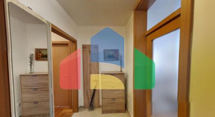 Spacious apartment with mountain view for sale