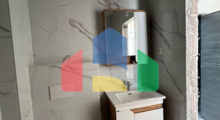 Уютная студия с видом на море в центре Бара