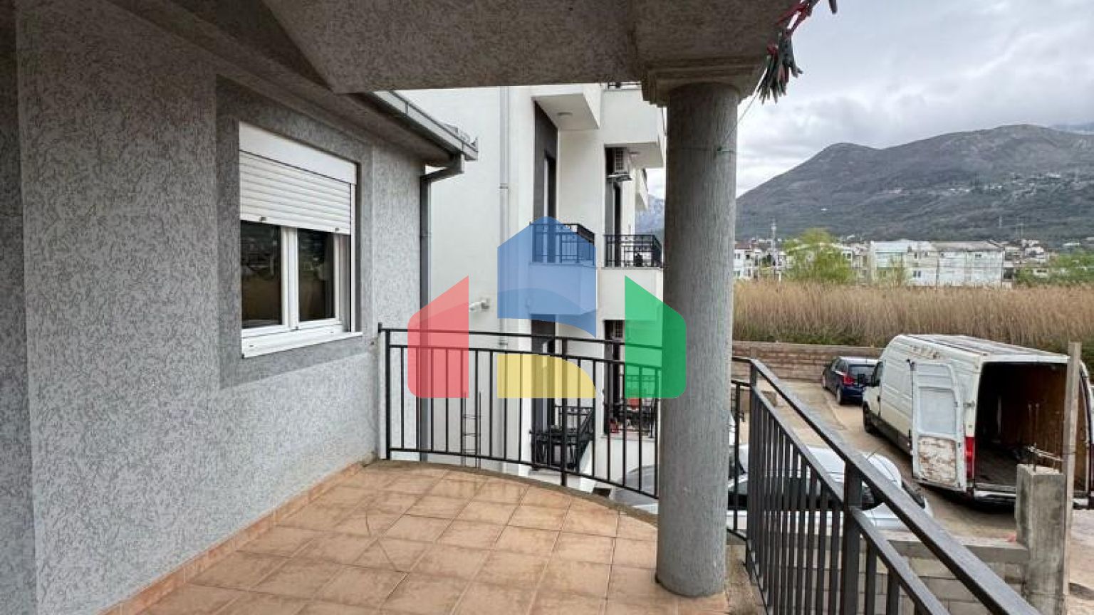 Продается просторный дом в районе Зеленого рынка, Бар