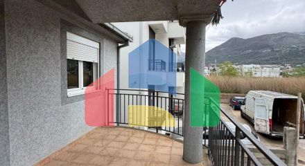 Продается просторный дом в районе Зеленого рынка, Бар