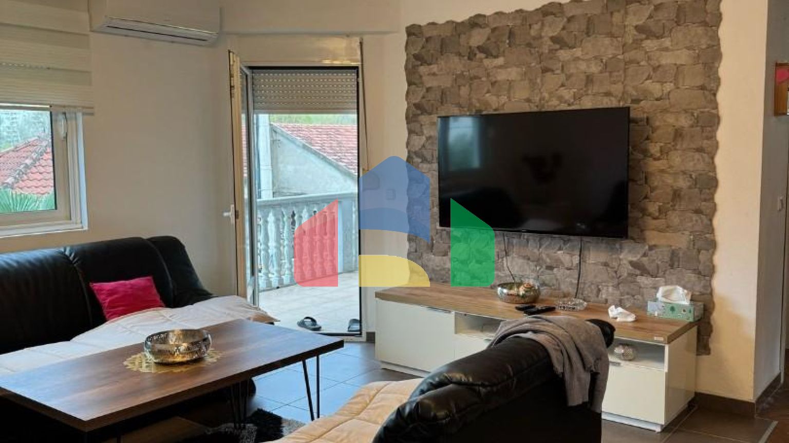 Продается просторный дом в районе Зеленого рынка, Бар