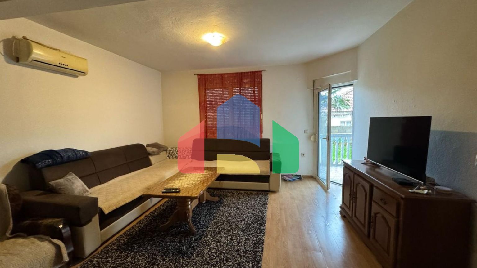 Продается просторный дом в районе Зеленого рынка, Бар