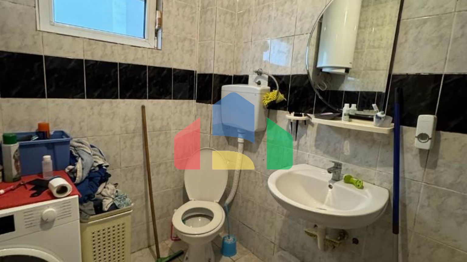 Продается просторный дом в районе Зеленого рынка, Бар