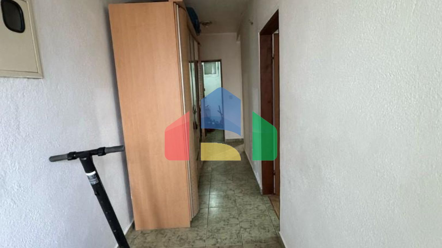 Продается просторный дом в районе Зеленого рынка, Бар