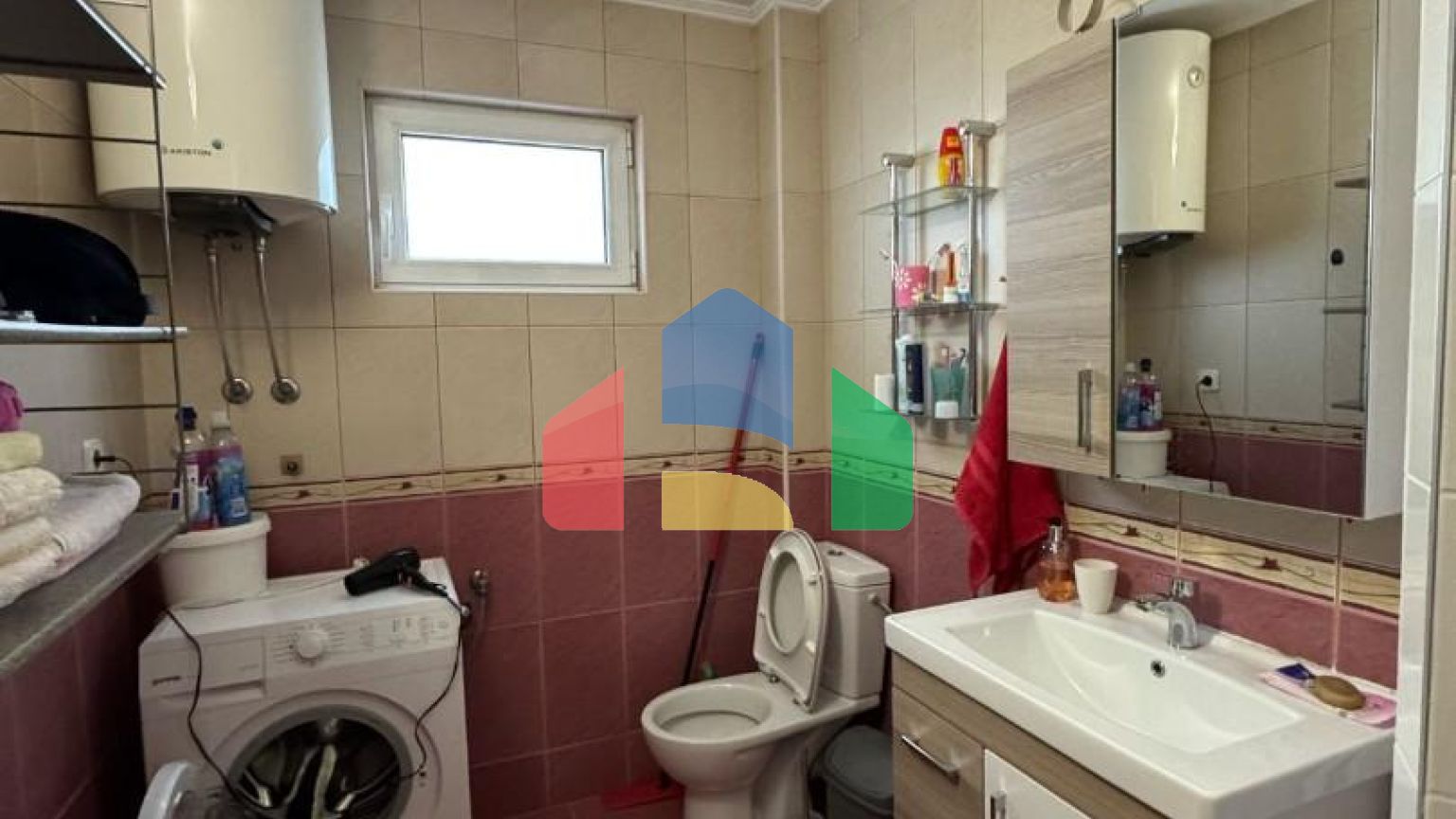 Продается просторный дом в районе Зеленого рынка, Бар