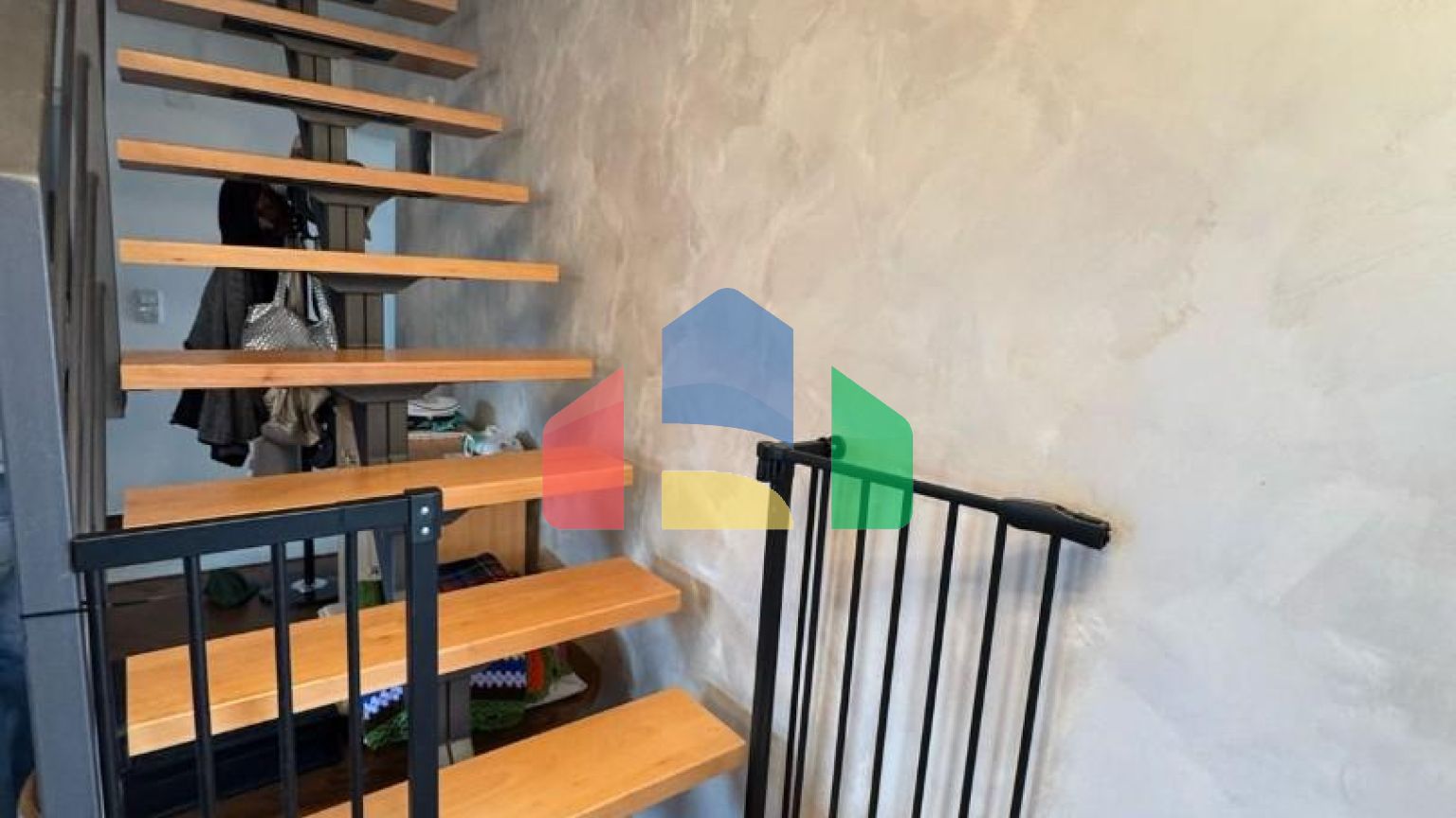 Продается просторный дом в районе Зеленого рынка, Бар