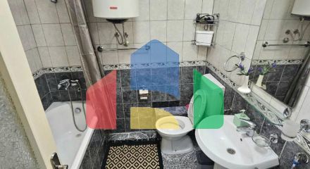 Продается уютная квартира в самом центре города Бар.