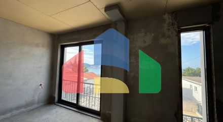 Продаётся новый дом с видом на море в Баре (Шушань, Зелёный пояс)