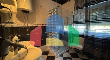 Бар, Шушань.Трёхэтажный дом с садом и видом на море. 365.000 €