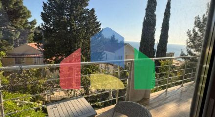 Бар, Шушань.Трёхэтажный дом с садом и видом на море. 365.000 €