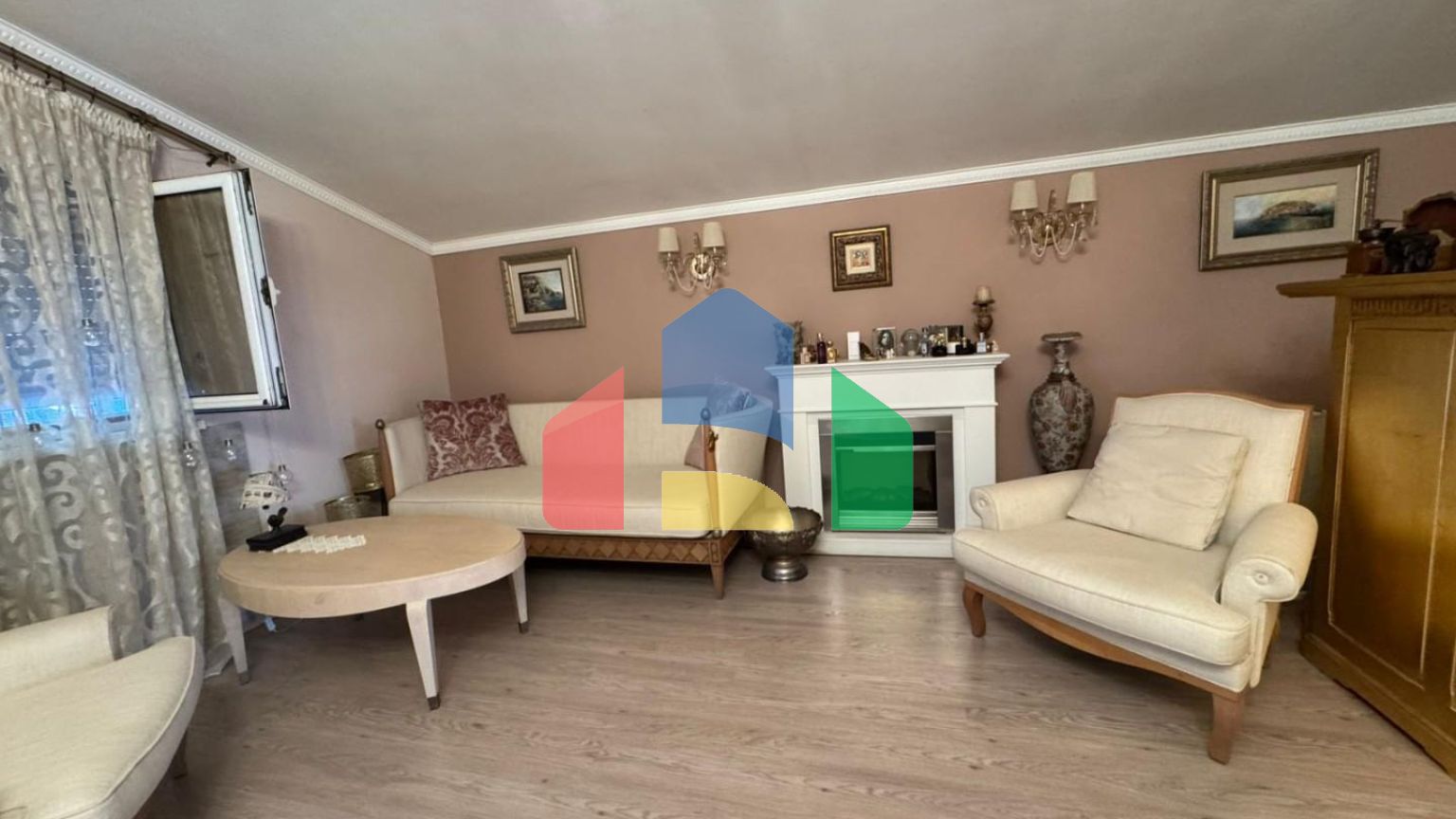 Бар, Шушань.Трёхэтажный дом с садом и видом на море. 365.000 €