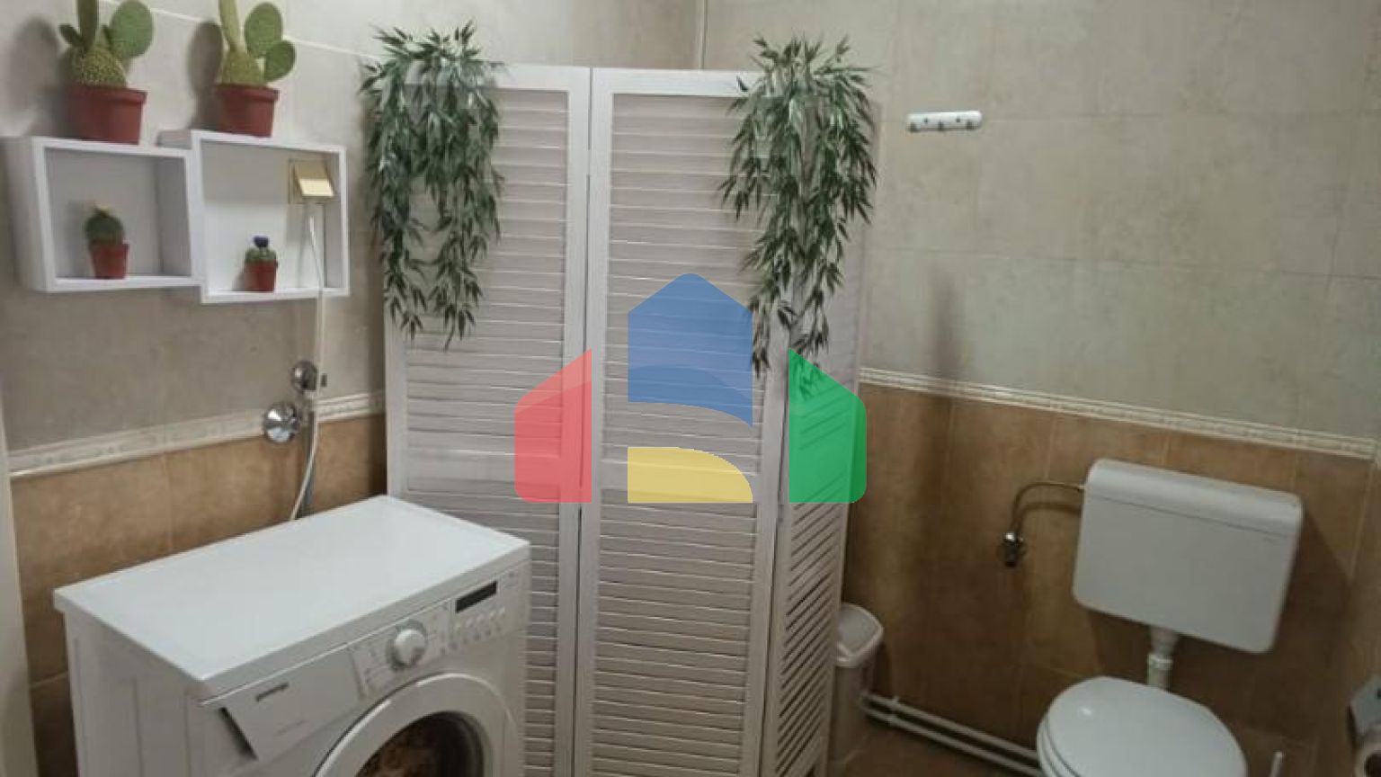 Новый дом в Баре, район Св. Ивана, идеален для жизни.