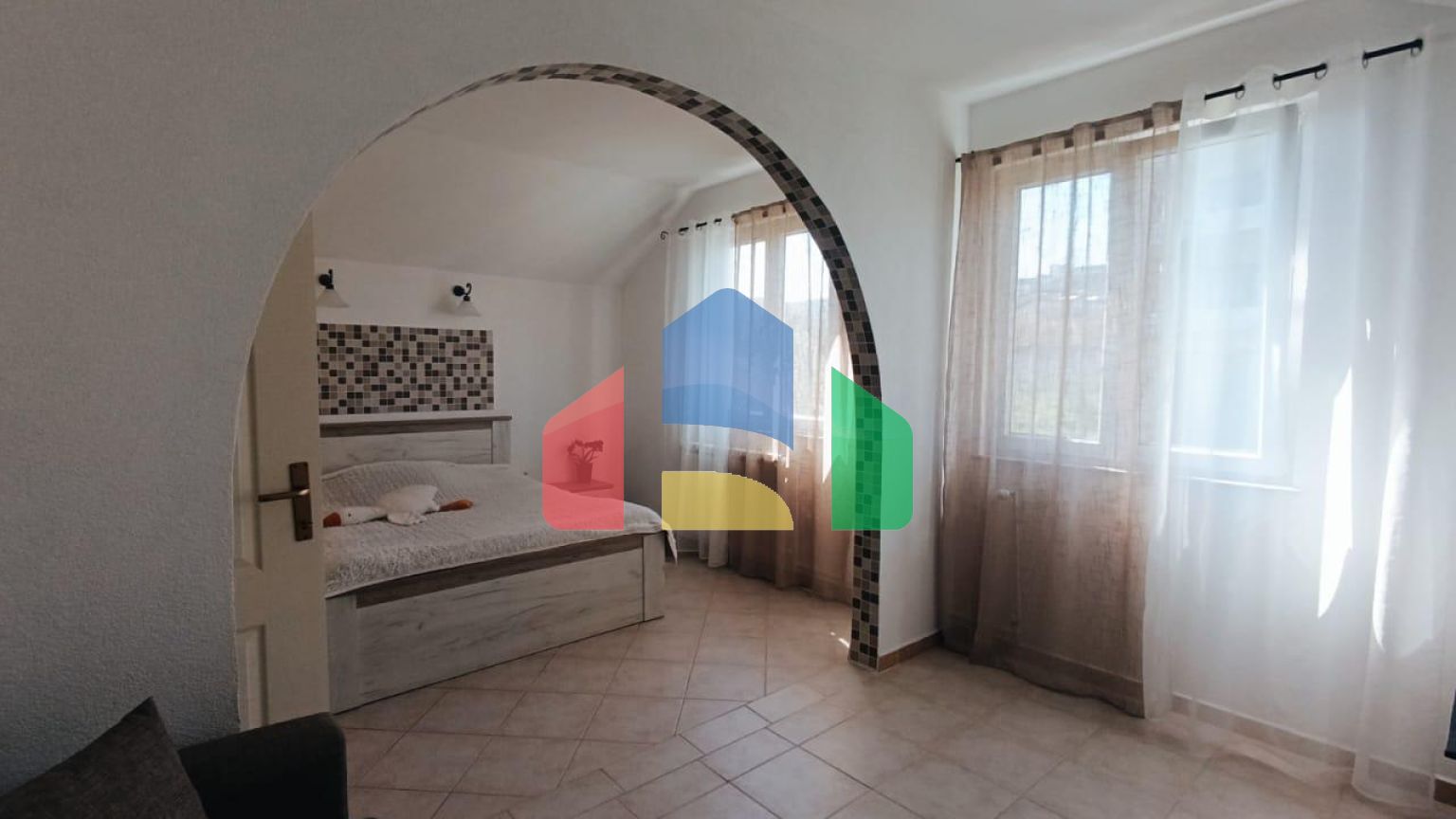 Новый дом в Баре, район Св. Ивана, идеален для жизни.