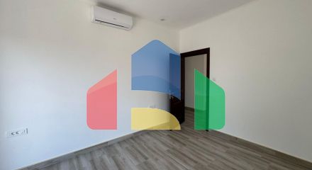 Просторная вилла с гостевым домом и видом на море город Бар, район Зеленый пояс, Черногория