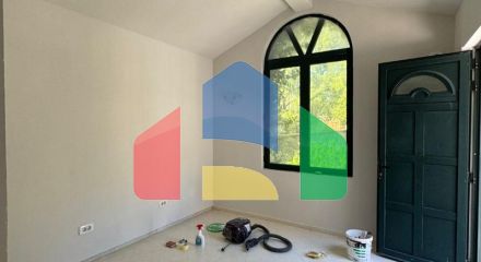 Просторная вилла с гостевым домом и видом на море город Бар, район Зеленый пояс, Черногория